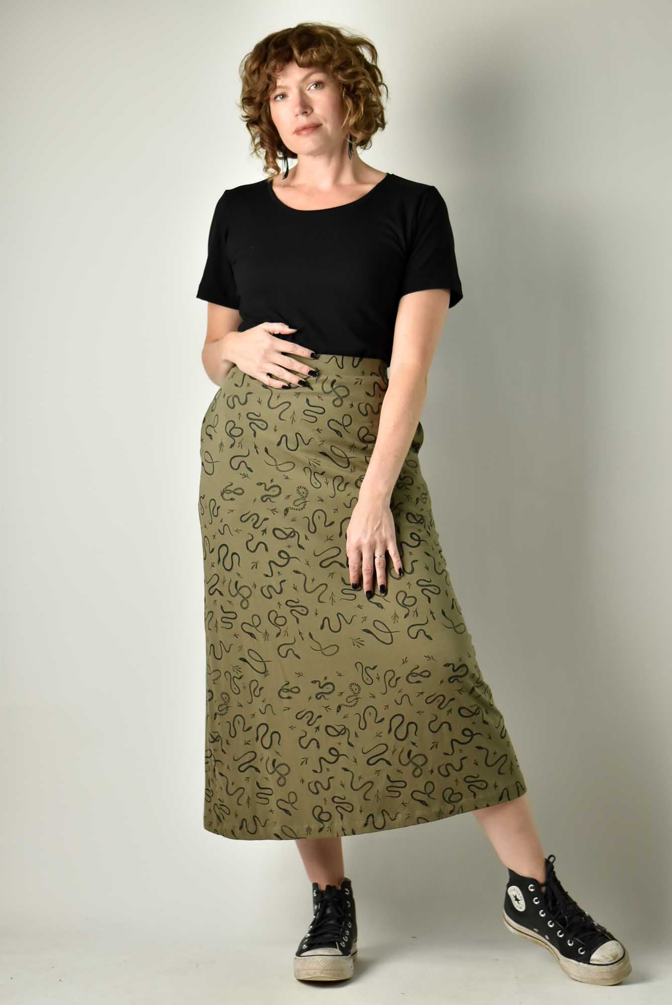 90s Maxi Skirt - Olive Snakes poison-pear