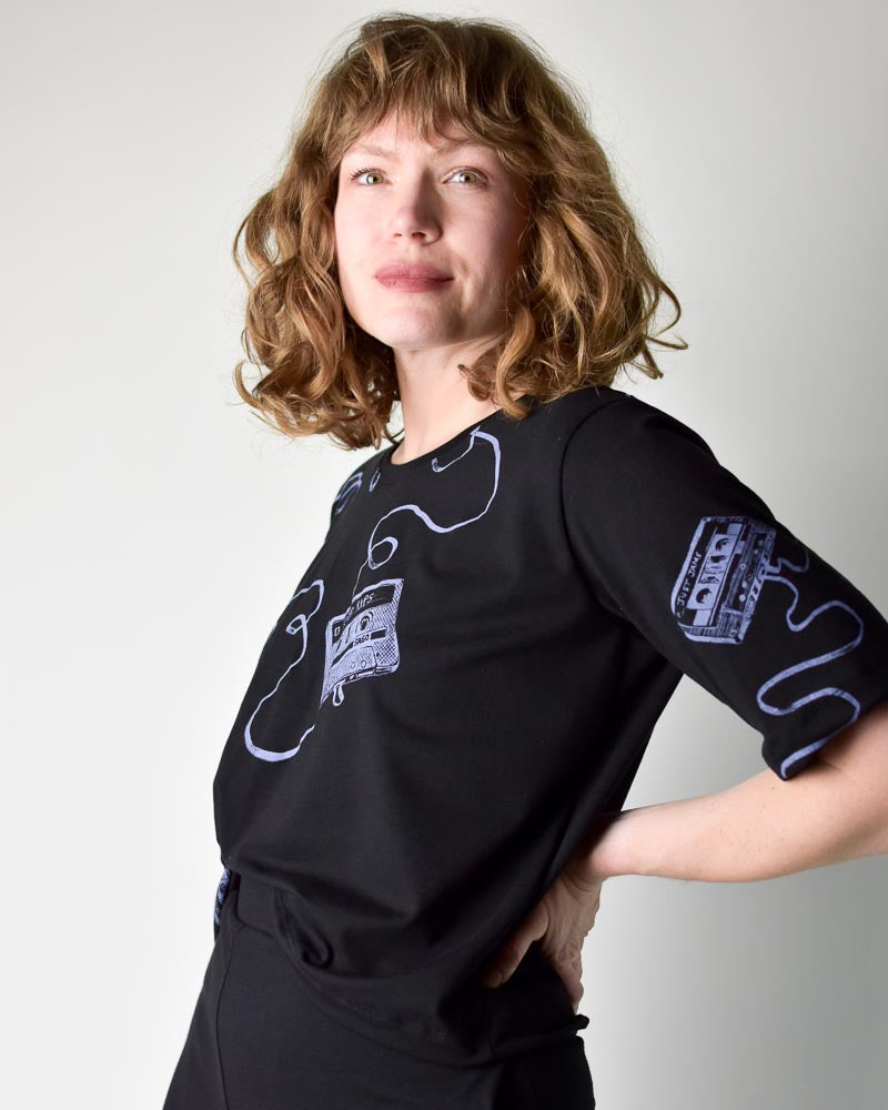 
                  
                    Boxy Crop Tee - Mix Tapes poison-pear
                  
                