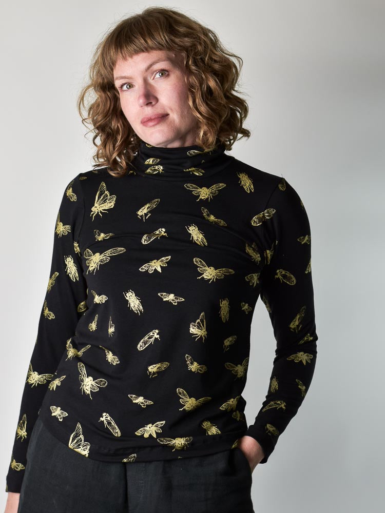 Cicada Turtleneck poison-pear