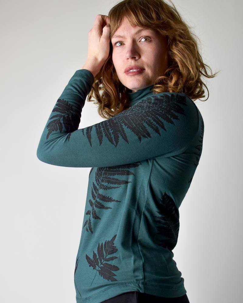 Green Fern Turtleneck poison-pear