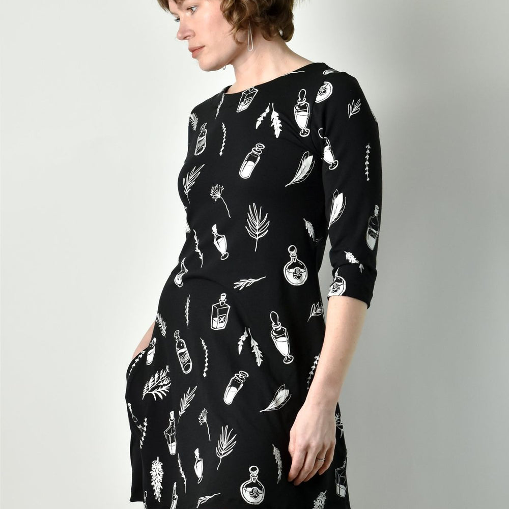 
                  
                    Josee Dress - Apothecary poison-pear
                  
                
