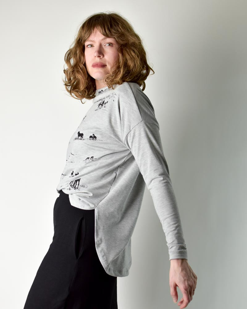 
                  
                    Oversize Top - Wild Horses poison-pear
                  
                