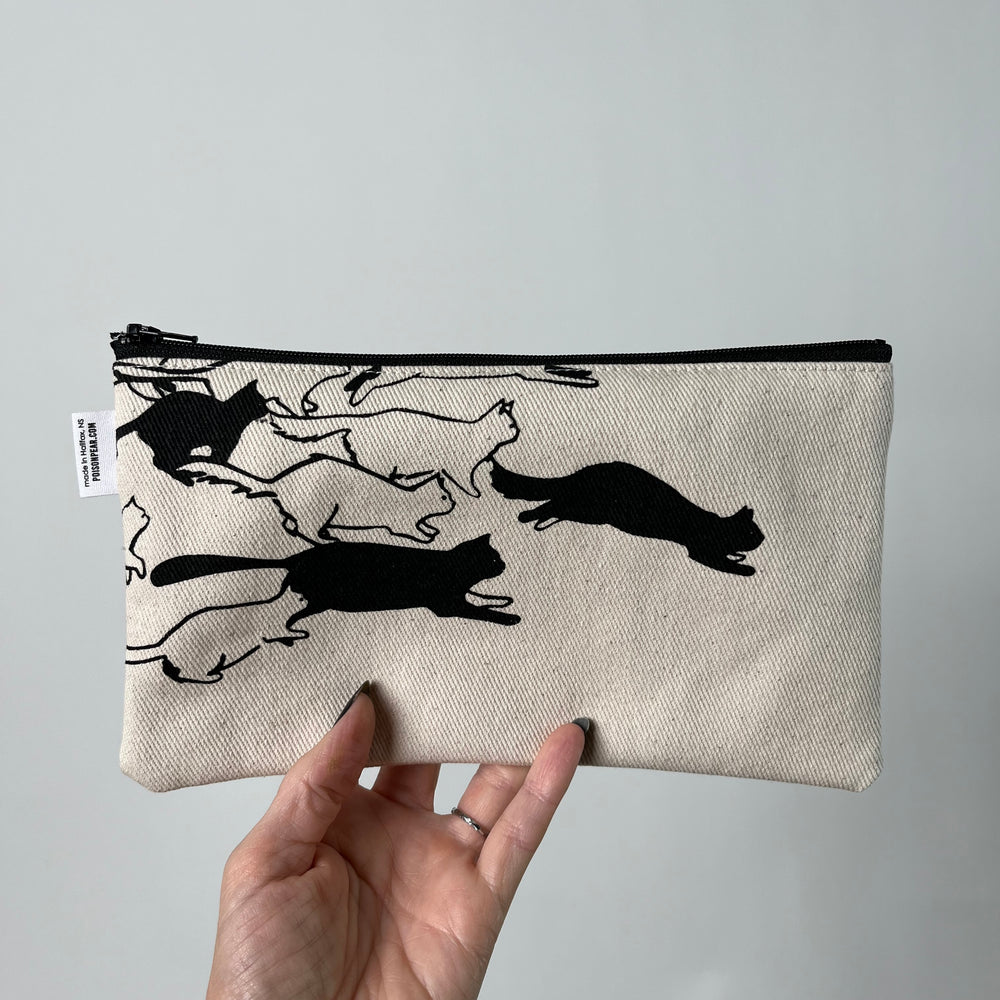 
                  
                    Pencil Case - Cats poison-pear
                  
                