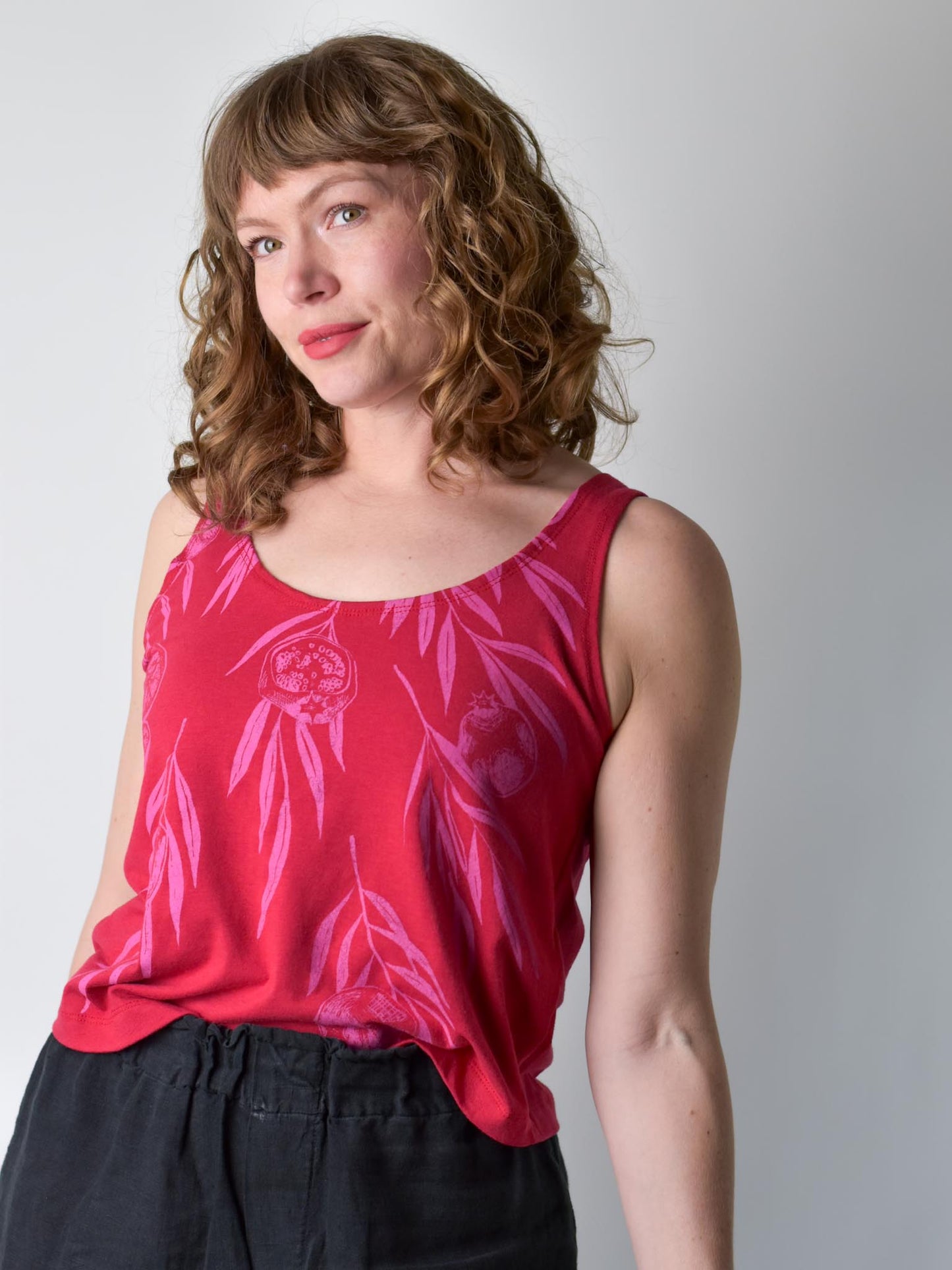 Shorty Tank - Pomegranate poison-pear