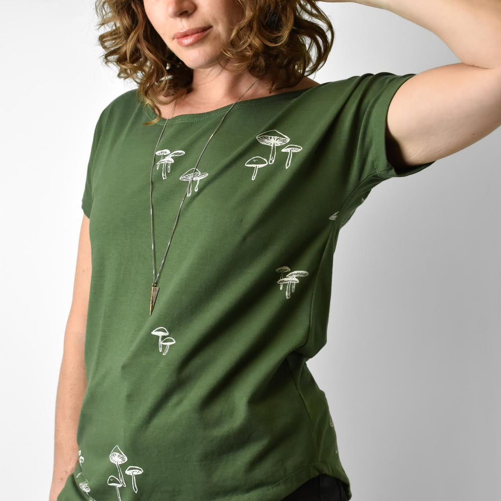 Simple Tee - Mushrooms poison-pear