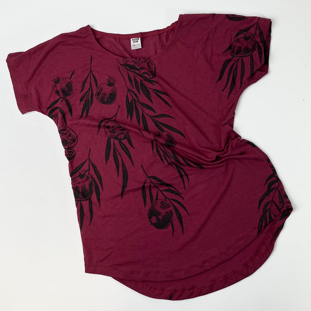 Simple Tee - Pomegranate poison-pear