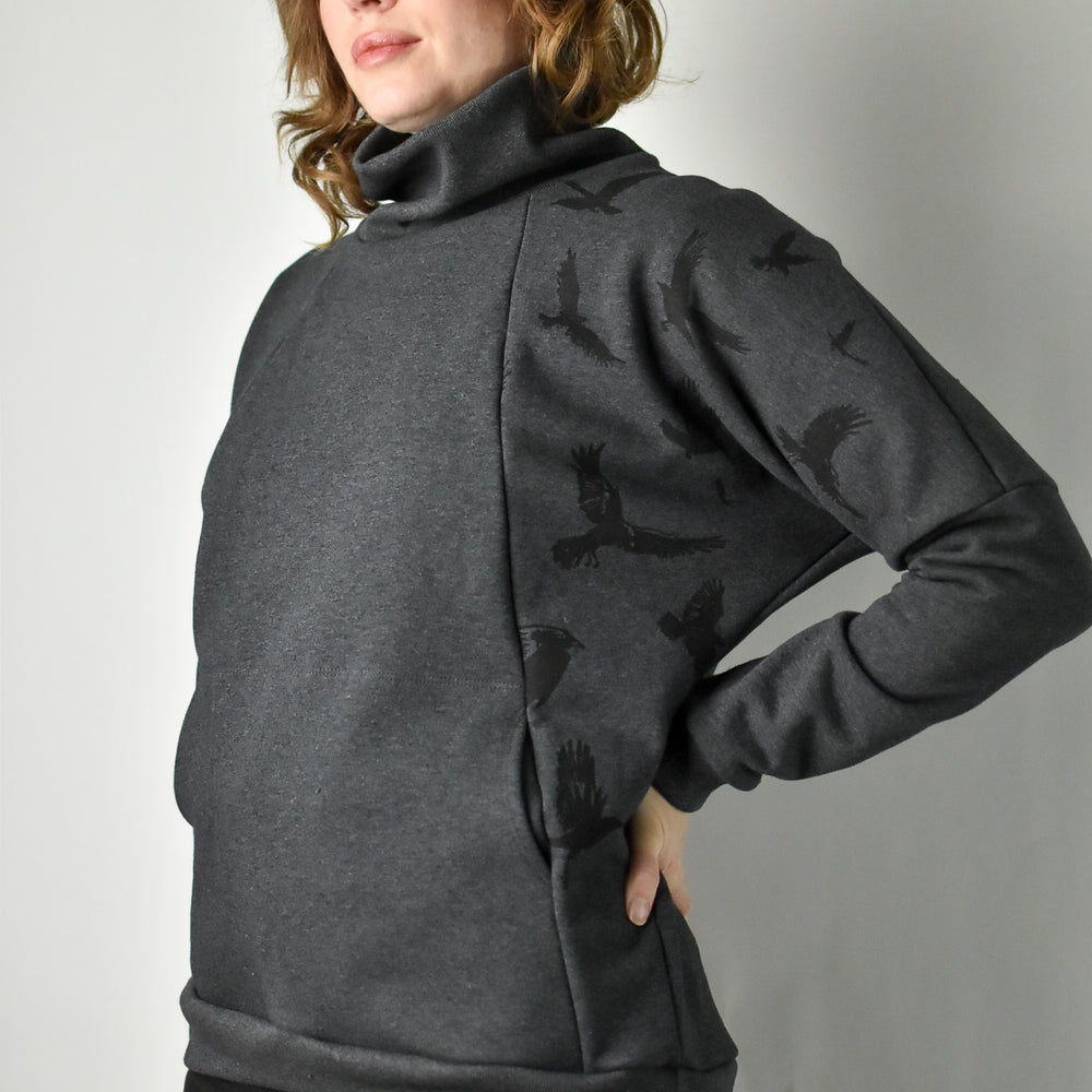 Turtleneck Sweatshirt - Crows poison-pear