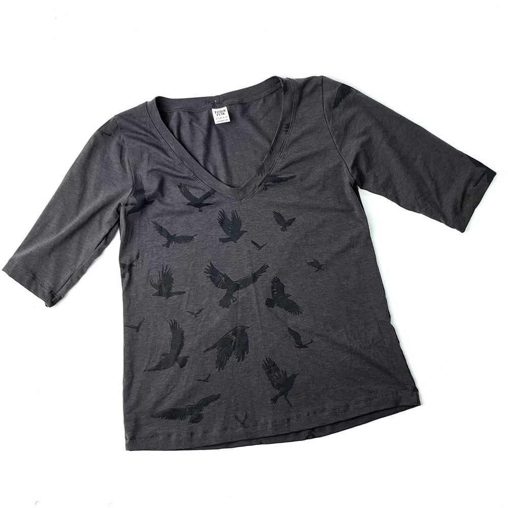 V-neck Top - Crows poison-pear