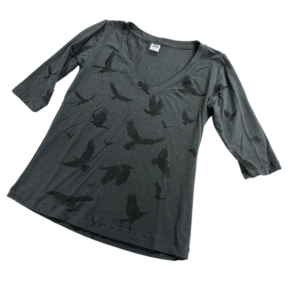 V-neck Top - Crows poison-pear