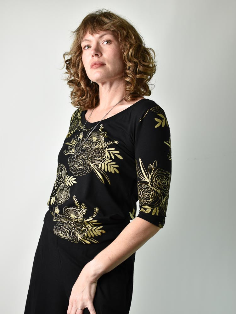 
                  
                    V-neck Top - Gold Floral poison-pear
                  
                