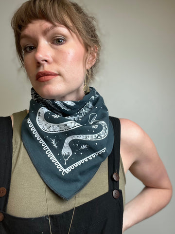 Bandana - Grey poison-pear