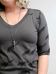 V-neck Top - Grey Wolves poison-pear